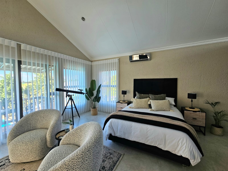 5 Bedroom Property for Sale in Grimbeeck Park North West